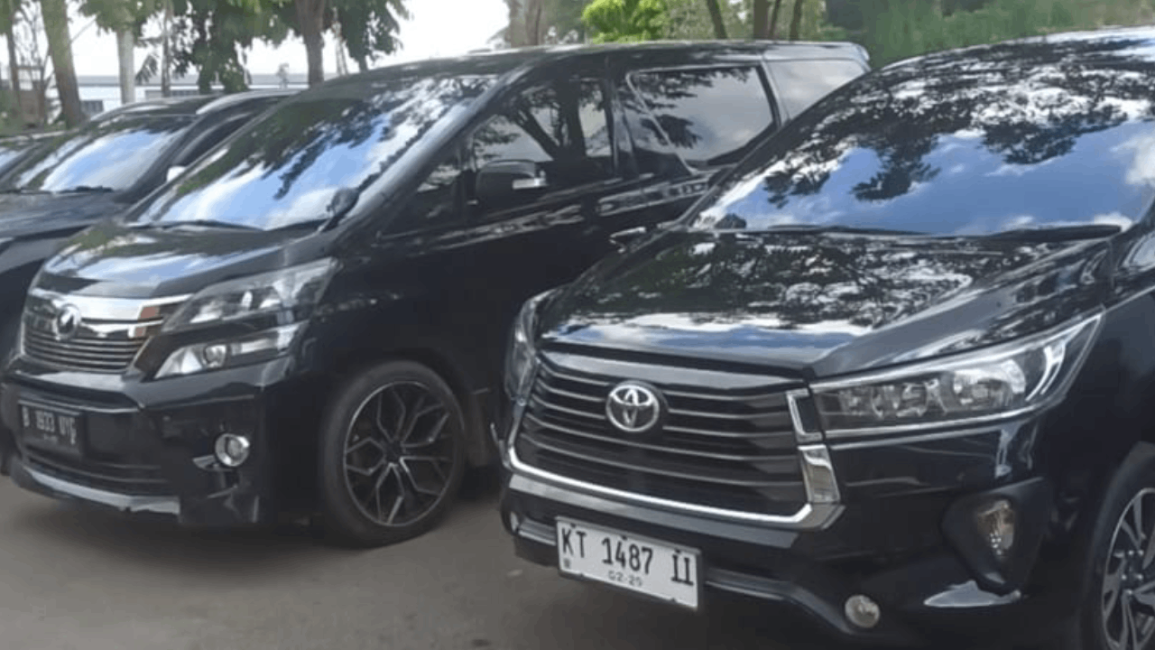 PT Maju Jaya Rent Car Indonesia - Rental Mobil Murah Samarinda Balikpapan - Sewa Mobil Bulanan: Lepas Kunci atau Pakai Sopir di Samarinda?